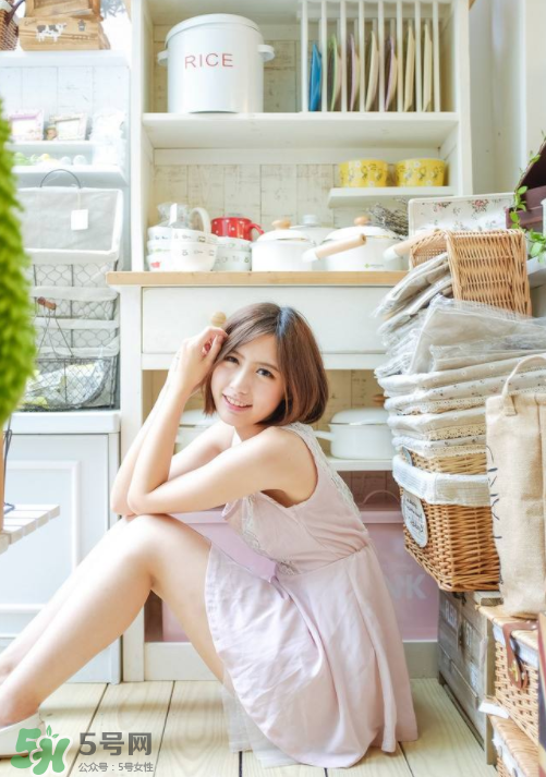 乳腺炎應(yīng)該吃什么藥？乳腺炎應(yīng)該怎么治療？