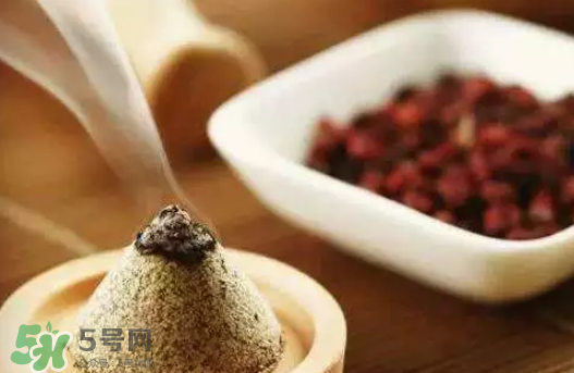 為什么艾灸特別適合現(xiàn)代人?艾灸是萬能的嗎？