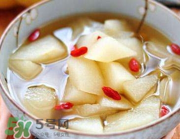 什么食物潤(rùn)肺止咳？潤(rùn)肺止咳湯的做法大全 