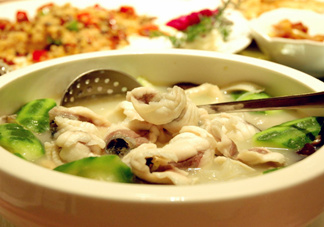 脆肉鯇是淡水魚嗎？脆肉鯇是怎么養殖的？