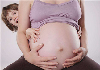 孕婦吐血對胎兒有什么影響？懷男孩和懷女孩的區別