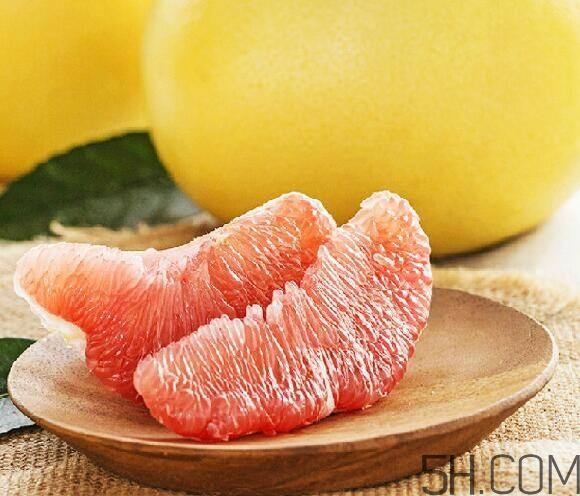 紅心柚子與白肉柚子有什么差別？紅心柚子是轉(zhuǎn)基因嗎？