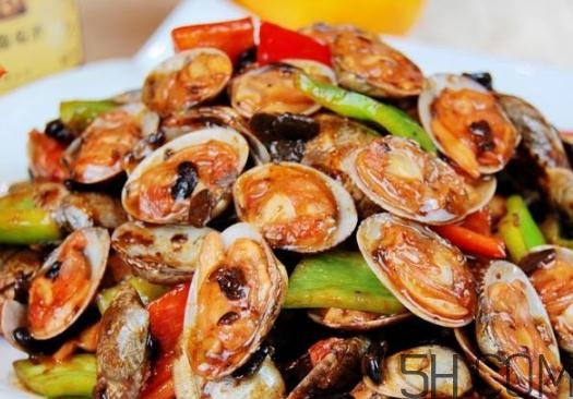 花甲吃多了會得結(jié)石嗎？吃花甲要注意什么？