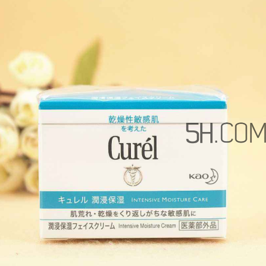 珂潤(rùn)面霜有酒精味嗎？珂潤(rùn)面霜是什么氣味的？
