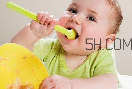 寶媽經驗分享：如何教寶寶自己吃飯？