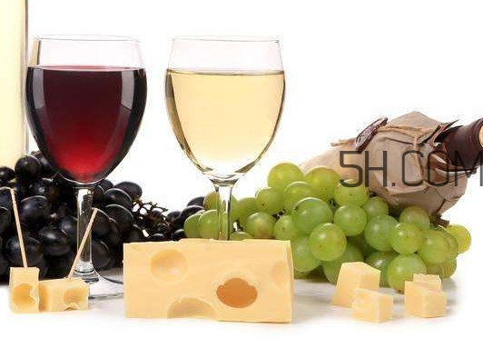 國產(chǎn)葡萄酒哪個牌子好？進(jìn)口紅酒品牌排行榜
