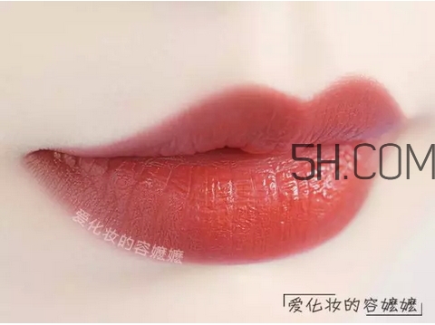 hold live愛(ài)心口紅色號(hào)_hold live愛(ài)心口紅試色圖