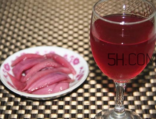 葡萄酒泡洋蔥有什么好處？葡萄酒泡洋蔥多久能喝
