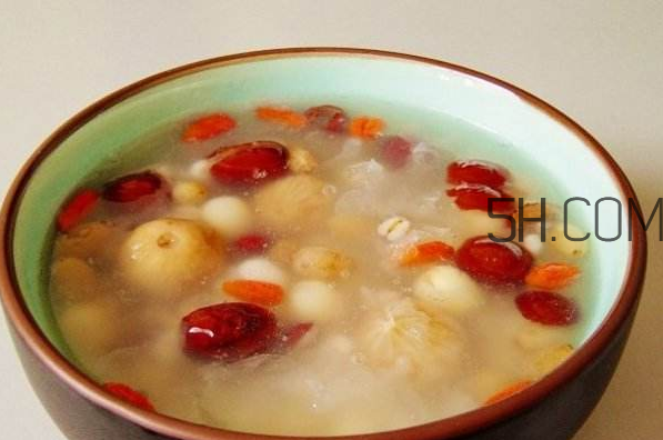 秋季皮膚過敏怎么辦？女性秋季食療進(jìn)補(bǔ)誤區(qū)