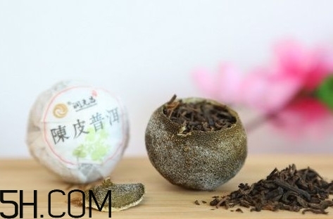 小青柑會上火嗎？小青柑整個泡和掰開泡味道有什么區別？