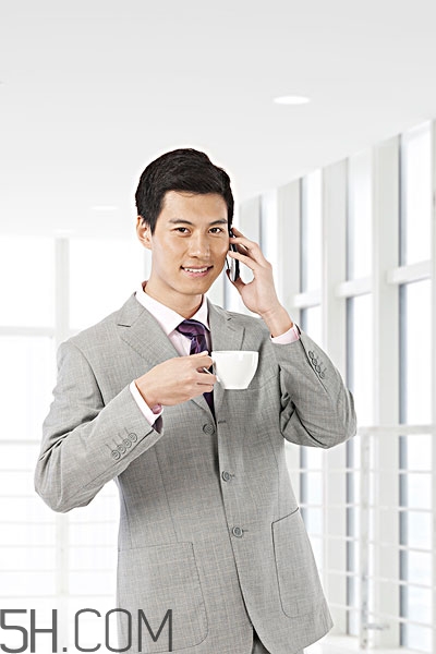 膽結(jié)石為什么晚上疼？膽結(jié)石為什么會(huì)腹脹？