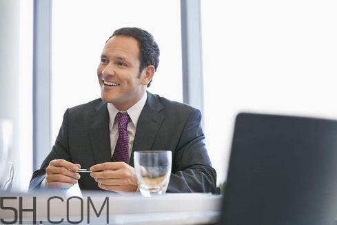 肺氣腫會傳染嗎？肺氣腫吃什么藥？