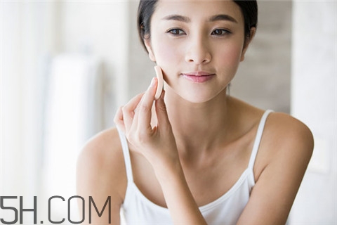 青春痘會傳染嗎？青春痘能根治嗎？