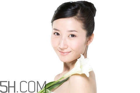 青春痘可以用酒精嗎？青春痘可以用硫磺皂嗎？