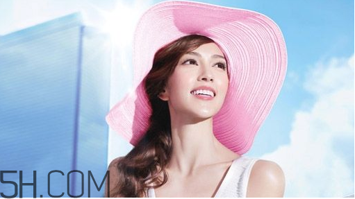 安耐曬各種顏色瓶子的區(qū)別？防曬霜可以直接涂在臉上嗎？