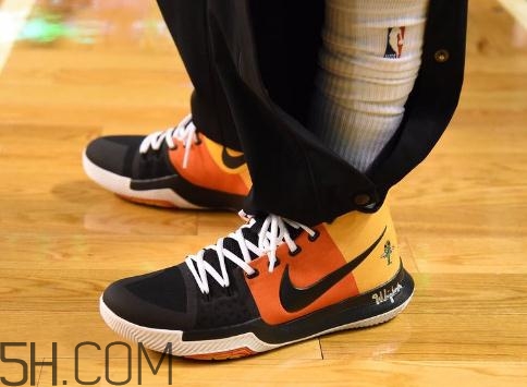 nike kyrie 3 raygun外星人配色會發售嗎？