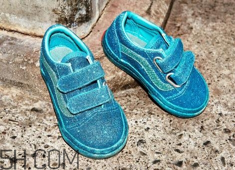 opening ceremony與vans聯名glitter 2 pack系列多少錢_在哪買？