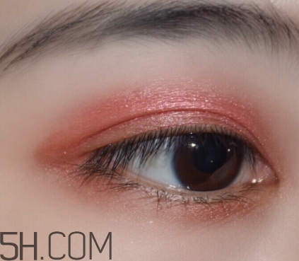 稚優(yōu)泉眼影怎么畫？稚優(yōu)泉眼影畫法視頻