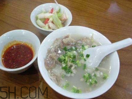 羊肉湯不能和什么一起吃？羊肉湯上火嗎