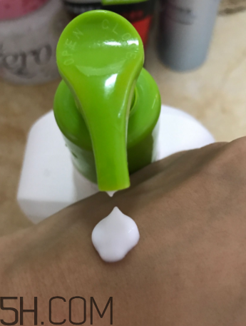絲塔芙保濕潤膚乳嬰兒能用嗎？絲塔芙潤膚乳怎么樣？