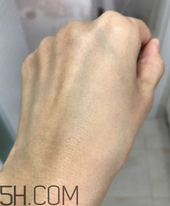 絲塔芙保濕潤膚乳嬰兒能用嗎？絲塔芙潤膚乳怎么樣？