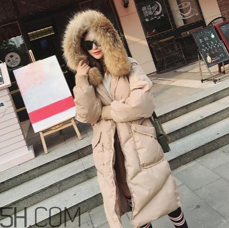 羽絨服會越穿越松嗎？羽絨服會越穿越大嗎？