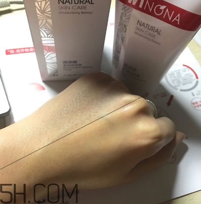 薇諾娜保濕霜怎么用？薇諾娜保濕霜使用心得