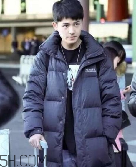 中戲羽絨服多少錢？中戲羽絨服怎么買？
