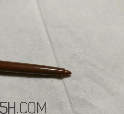 稚優泉眼線膠筆好用嗎？稚優泉眼線膠筆和眼線液筆哪個好