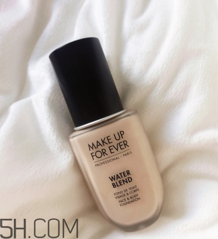 make up forever水粉霜新版和舊版有什么區別 測評