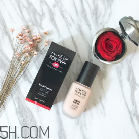 make up forever水粉霜新版和舊版有什么區別 測評