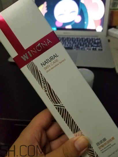 薇諾娜保濕噴霧好用嗎？薇諾娜保濕噴霧測評