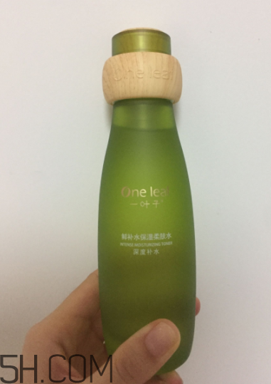 一葉子鮮補水柔膚水怎么樣？一葉子鮮補水柔膚水好用嗎？