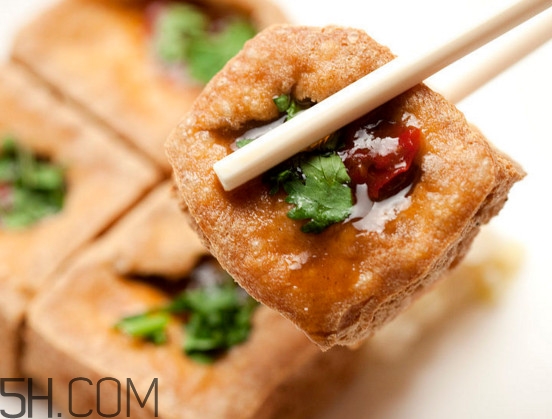 臭豆腐是誰發明的？臭豆腐是哪里的特產