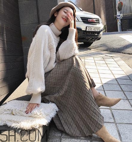 腈綸毛衣扎人嗎？腈綸毛衣能貼身穿嗎？