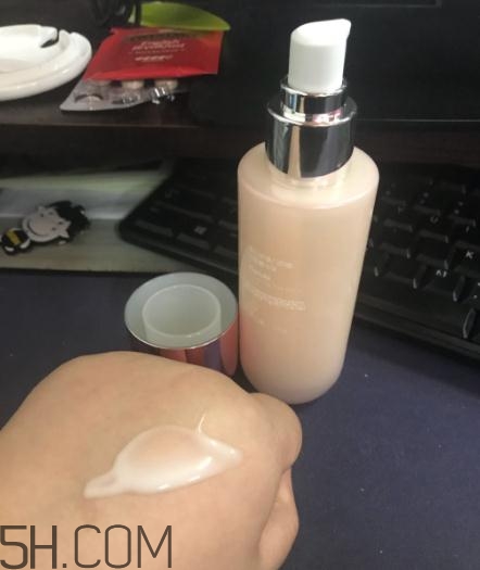 春紀(jì)新彈力嬌嫩菁華乳多少錢(qián)？春紀(jì)新彈力嬌嫩菁華乳專柜價(jià)格