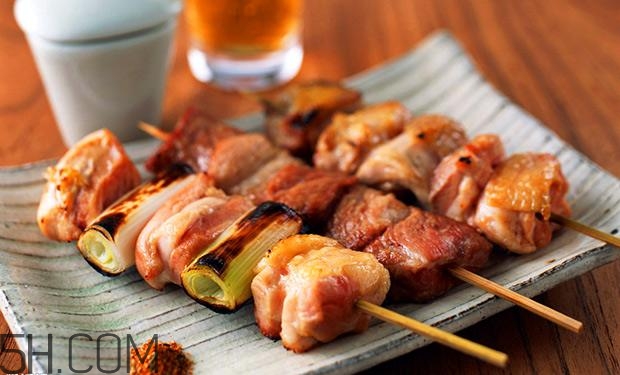 常吃烤肉有什么危害？吃烤肉應(yīng)該注意什么？