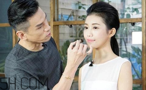 反咬唇妝是什么樣的？染唇妝和咬唇妝的區(qū)別