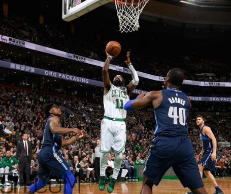 nike kyrie 3 pe迷彩綠配色會發售嗎？