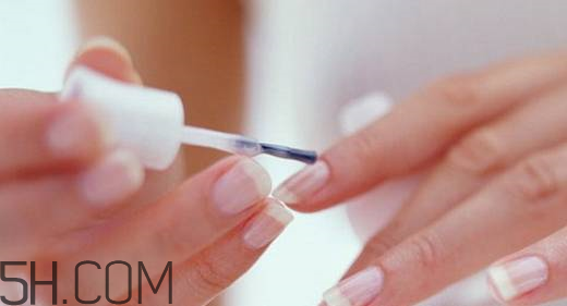 光療甲和水晶甲哪個(gè)好？什么是水晶甲？