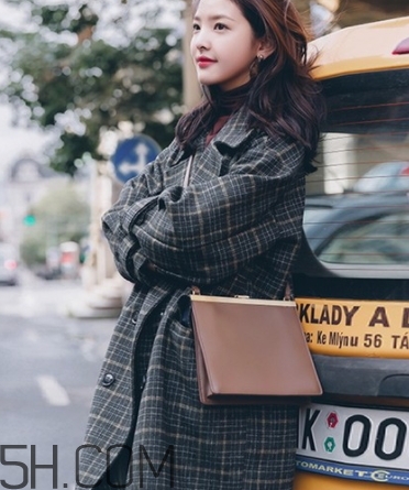 2018流行什么衣服？2018流行衣服搭配