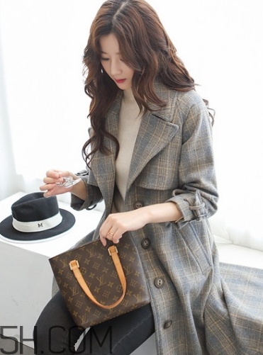 2018流行什么衣服？2018流行衣服搭配