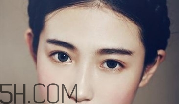 紋眉后需要多次補(bǔ)色嗎？哺乳期能紋眉嗎？