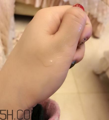 春紀眼霜怎么樣？春紀眼霜好用嗎？
