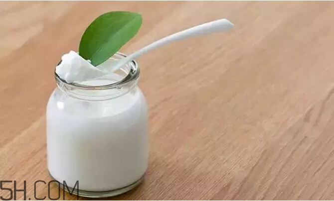 吃火鍋前喝酸奶好嗎？吃火鍋前喝酸奶有什么作用？