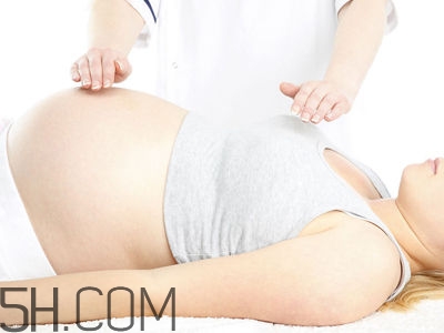 哪些因素決定女性生產困難？女性生產困難是什么造成的？