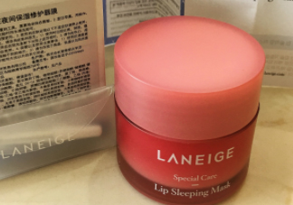 蘭芝夜間唇膜多久用一次？使用頻率