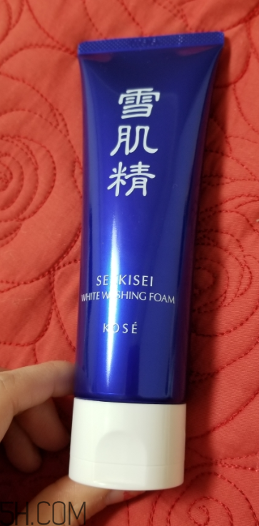 雪肌精洗面奶哪款適合敏感皮？哪款適合干皮？