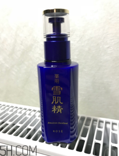 雪肌精哪款乳液保濕效果好？適合秋冬補水？