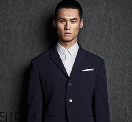 阿瑪尼衣服貴嗎？阿瑪尼衣服多少錢(qián)一件？